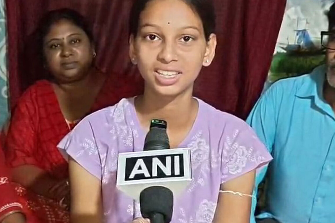 "My family and I are very happy": Murshidabad artist Bristi Mondal celebrates PM Modi's praise for her work