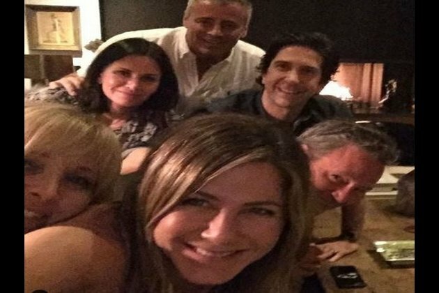 'Friends' reunite as Jennifer Aniston joins Instgram