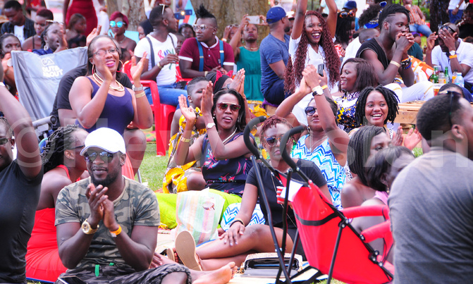 Roast & Rhyme offers revelers a fine musical treat Roast & Rhyme offers revelers a fine musical treat