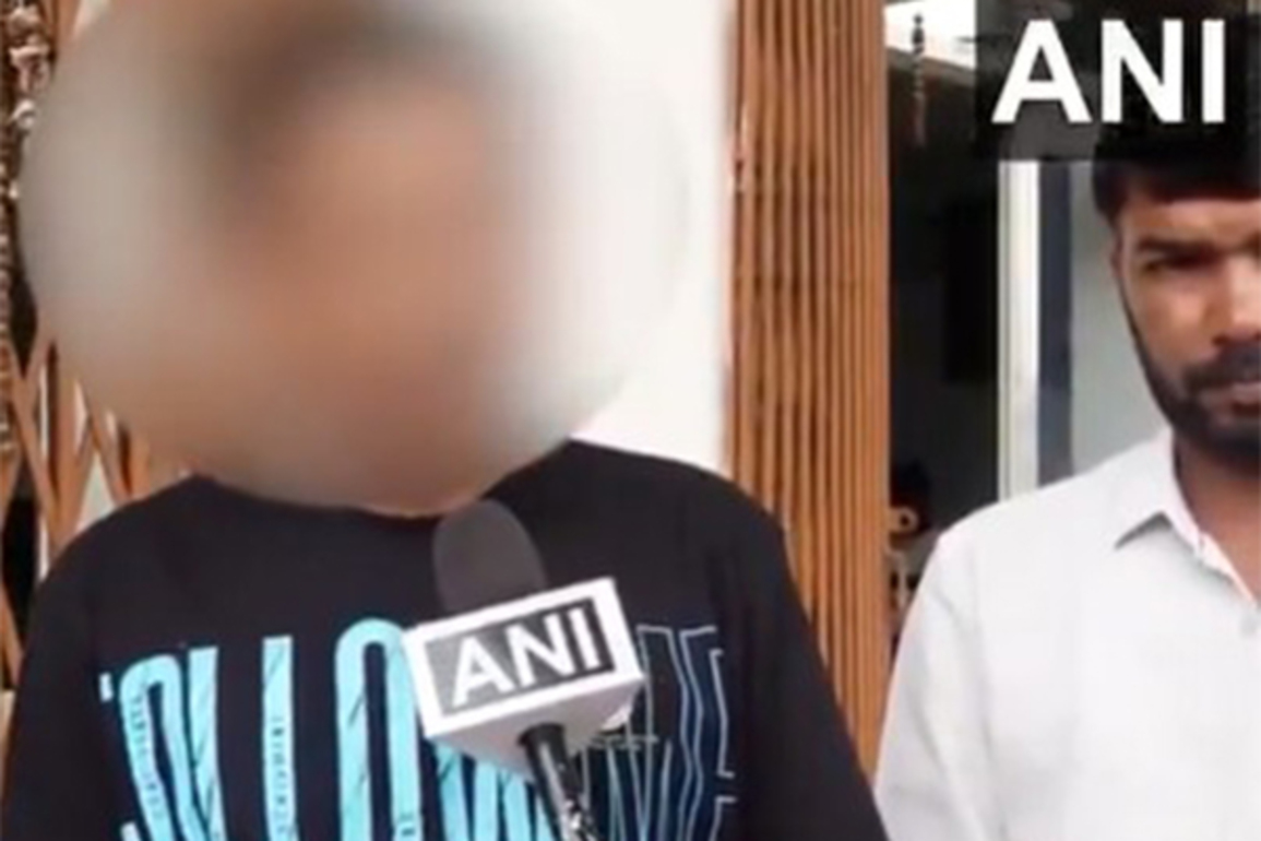 Odisha: Student who attempted self immolation suffering from 95% burns, says Victim's father