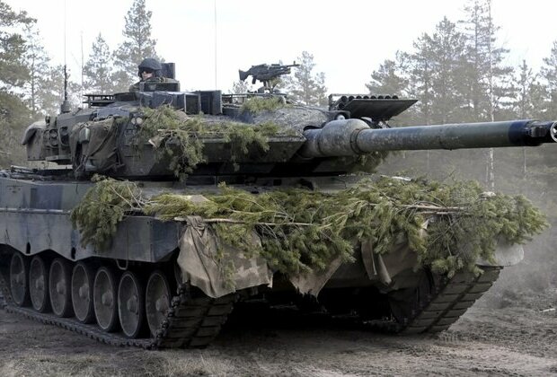 Finland Sending Leopard 2 Tanks to Ukraine