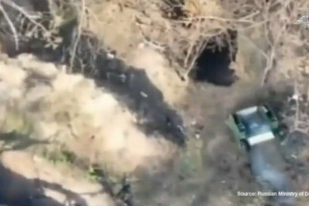 Russian drone blows up Ukrainian dugout - MOD (VIDEO)