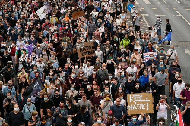 Down But Not Out: Hungary&#039;s Journalists React to Shrinking Freedoms