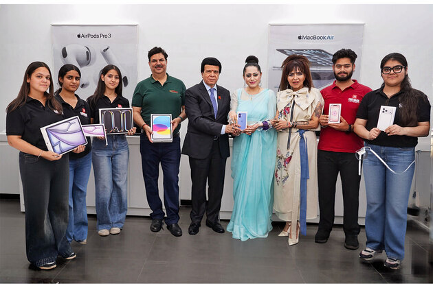 Chitkara University Launches North India's First Apple-powered Campus Experience Centre in Collaboration with Radius Systems