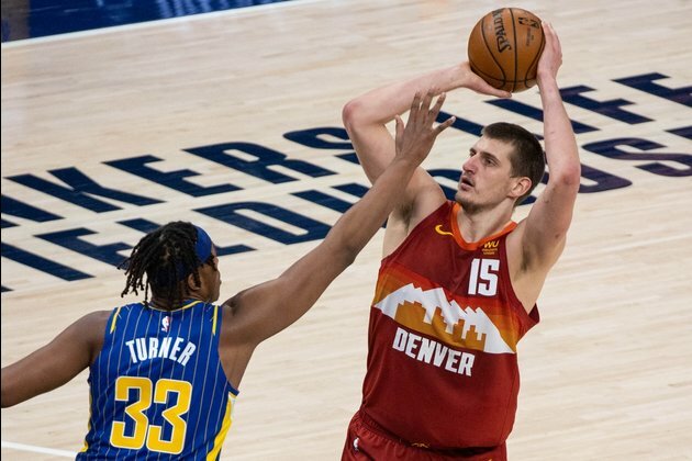 Nuggets hold off Pacers for fourth straight road win