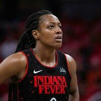 Fever star Kelsey Mitchell leaves Game 5 due to cramping