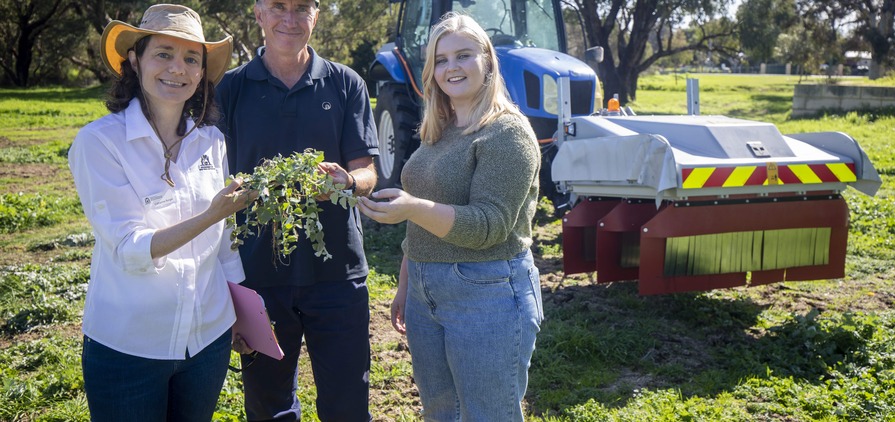 DPIRD’s Catherine Borger, Dave Nicholson and Miranda Slaven investigated electric weed control, and the effect of soil moisture on its efficiency. Credit: Western Australian Local Government Association.