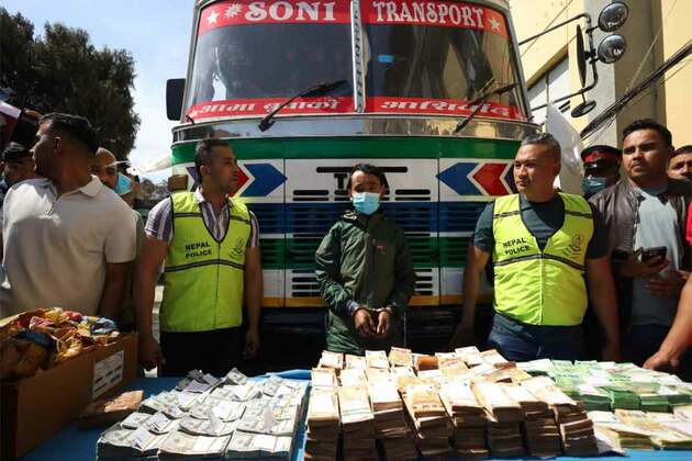 Nepal Police thwarts foreign currency smuggling attempt to China, confiscate thousands of USD, Euro