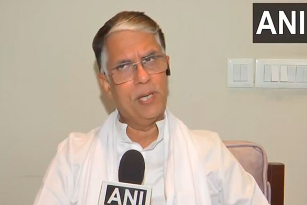 Pawan Khera takes dig at PM Modi; says no leader, worker in Congress would insult anyone's mother