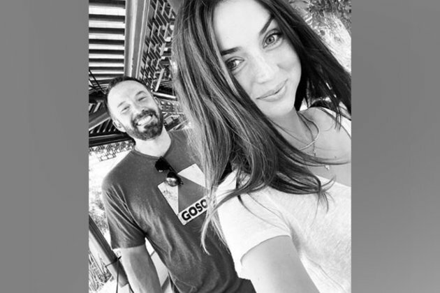 Ben Affleck, Ana de Armas spend first Thanksgiving together