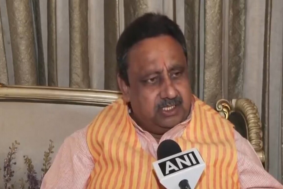 "AQI level lower than previous years; Next year, during these days, Delhi will have clean environment": BJP MP Khandelwal