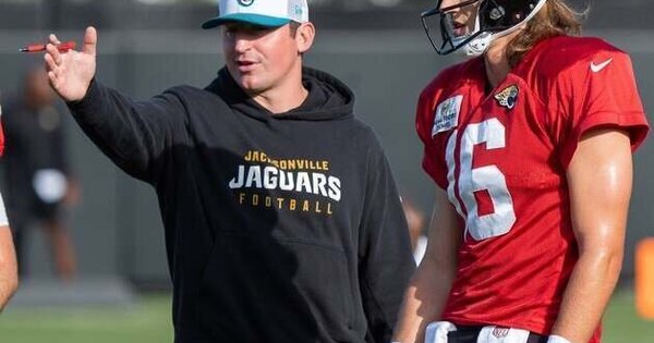 Jaguars keep OC Grant Udinski , DC Anthony Campanile in the fold for 2026 season