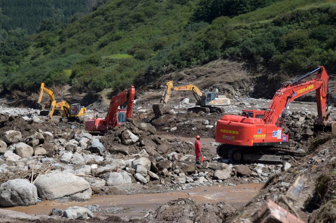 Climate change in China's arid northwest draws academic, public attention