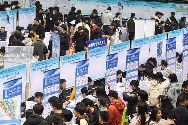 China's job market generally stable in Q1