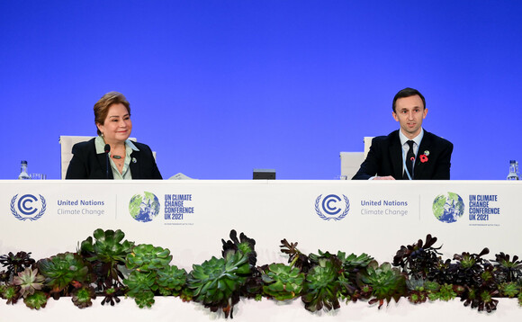 UNFCCC executive secretary Patricia Espinosa and UK chief negociator Archie Young | Credit: COP26