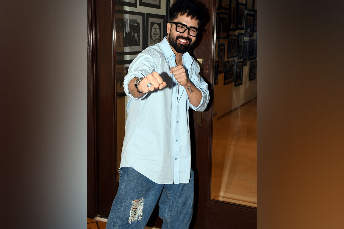 Harrdy Sandhu to perform at opening ceremony of Yuvraj Singh's inaugural cricket league in Canada