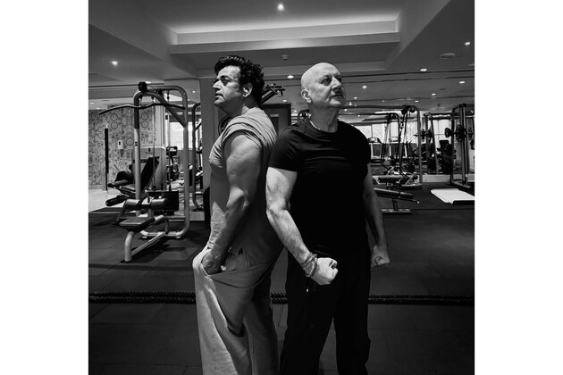 Anupam Kher's latest gym session proves age is just a number as he flaunts muscles with 'Khosla Ka Ghosla' Co-star Ravi Kishan