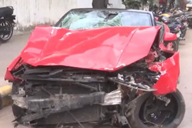 2 people injured due to alleged reckless driving near Delhi's Jorbagh post office