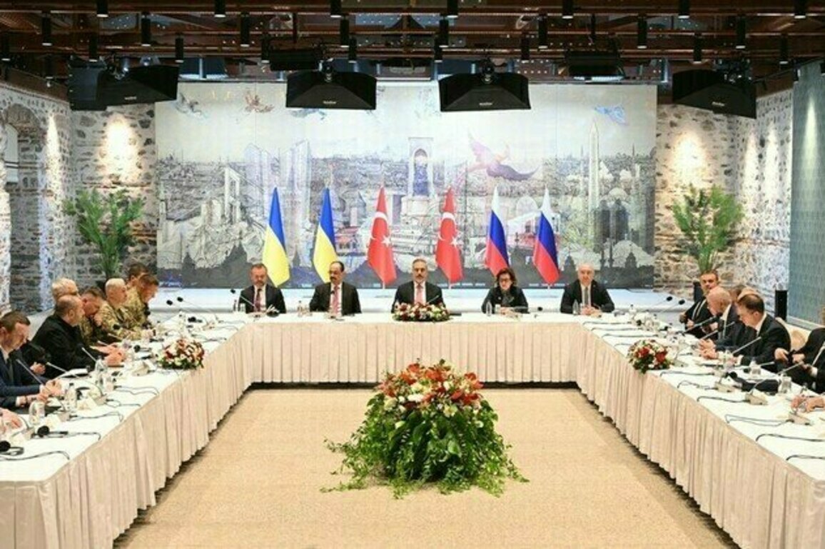 Russia-Ukraine talks wrap up: Live Updates