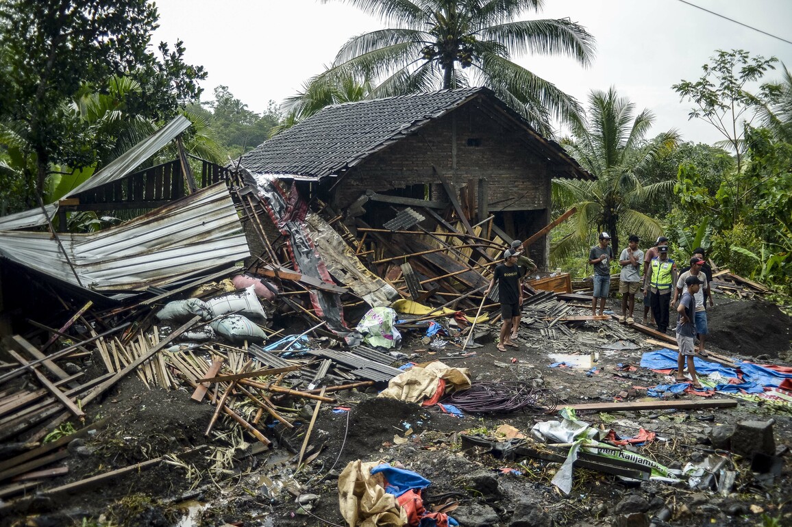 INDONESIA-PURWOREJO-TRUCK ACCIDENT-AFTERMATH