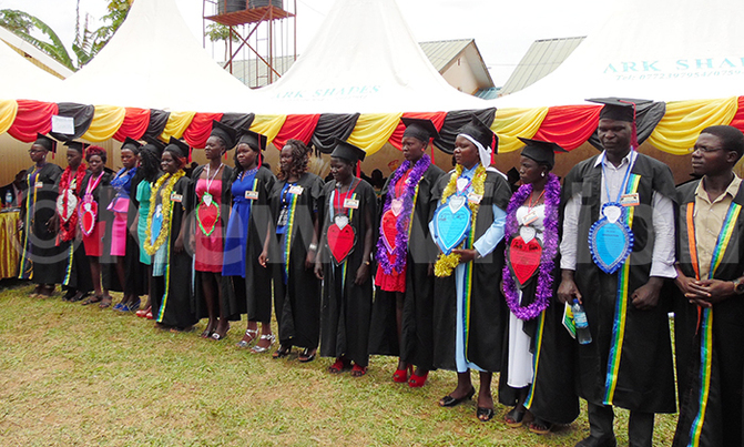 Graduands cautioned against despising jobs Graduands cautioned against despising jobs