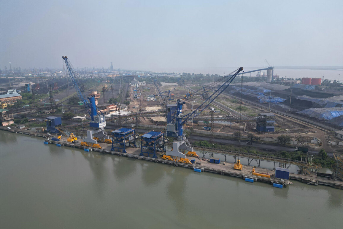 PM Modi inaugurates APSEZ's Haldia terminal; India's first fully automated dry bulk facility