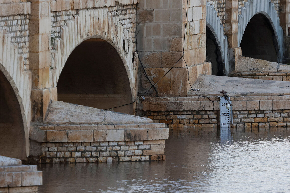 'Economic massacre': Severe water crisis in Sukkur Barrage threatens Pakistan's Kharif crops