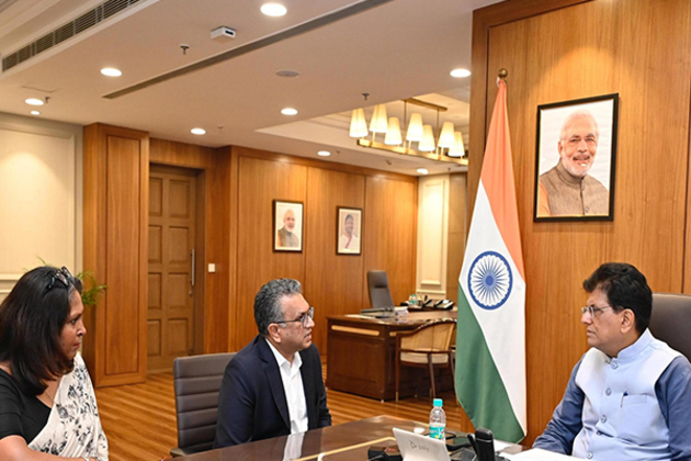 Piyush Goyal holds meeting with top executives of L'Oreal India, Temasek to boost exports and investments in India