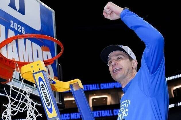 Oddsmakers peg trio of teams as clear favorites to win tournament