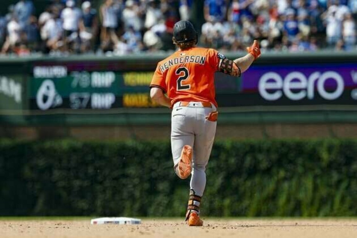 Orioles rally late against Cubs behind Gunnar Henderson's homer