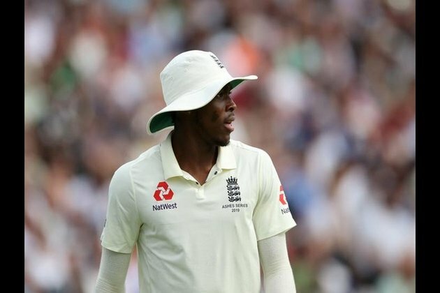 Archer aims to get his name on Lord's Honours Board