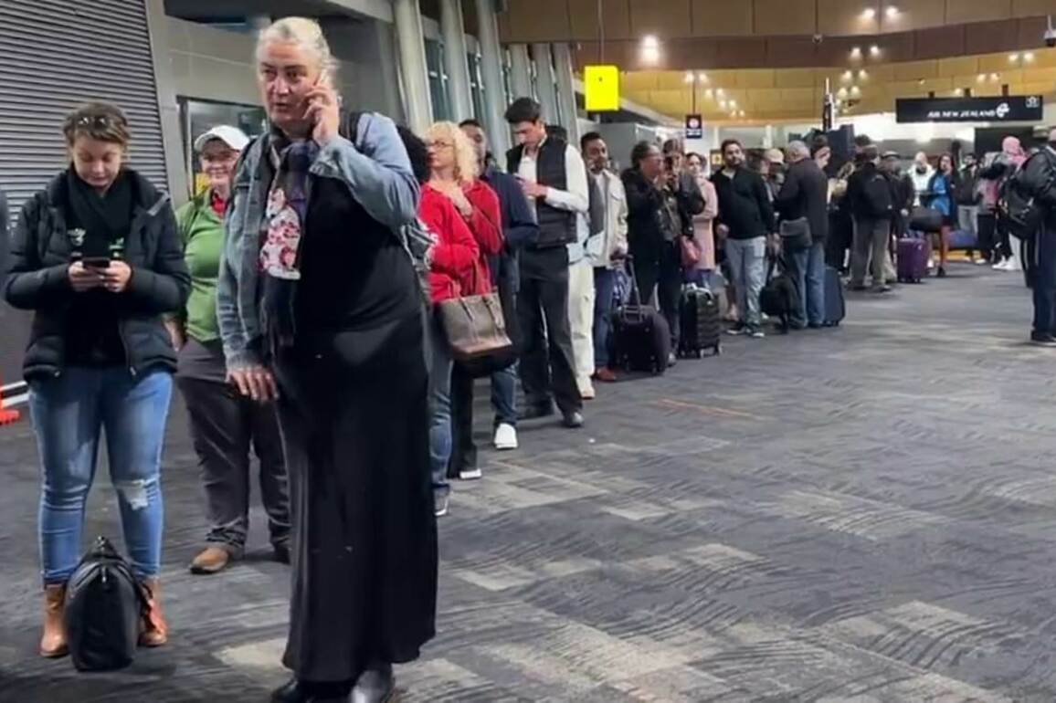 Urgent travel warning for Aussies travelling to and from New Zealand