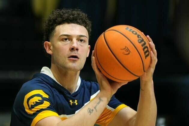 Villanova working to incorporate Devin Askew with Duquesne on deck