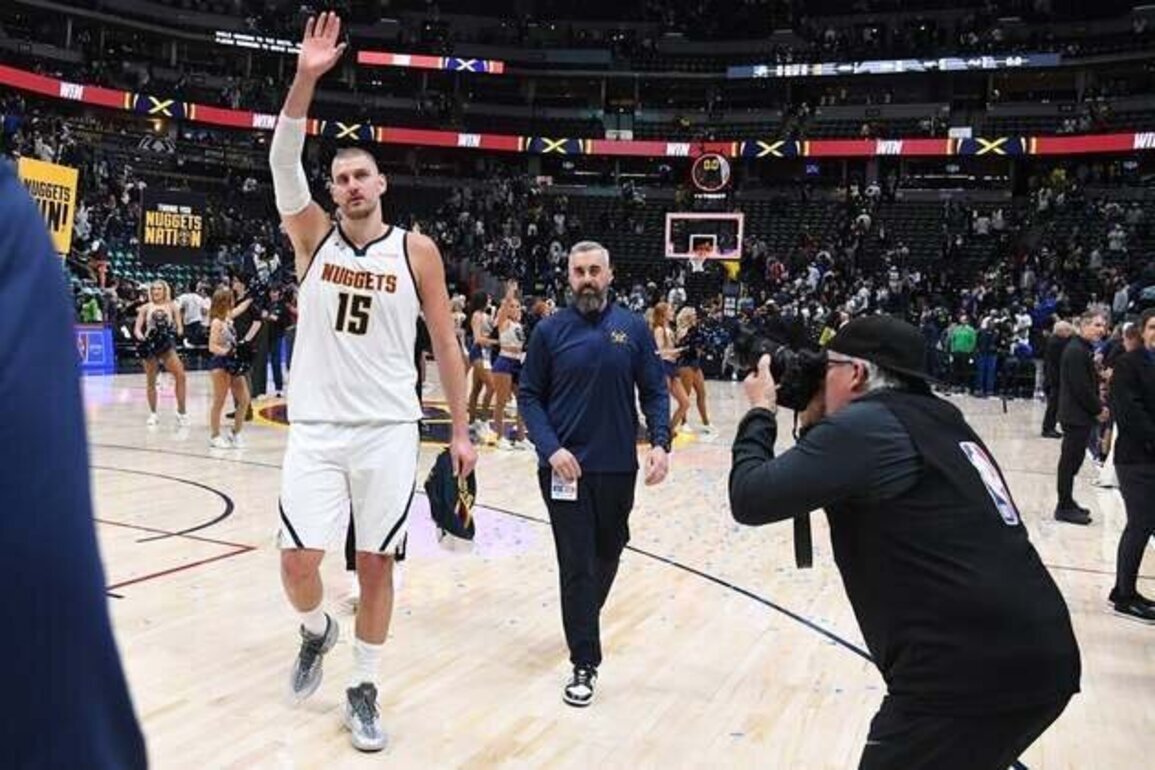Nikola Jokic posts triple-double as Nuggets outlast Wolves in Game 1