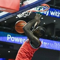 Sadiku Ibine Ayo comes through as No. 10 St. John's tops DePaul