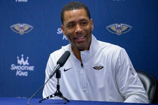 Bulls hire Hawks senior VP Bryson Graham to lead basketball ops