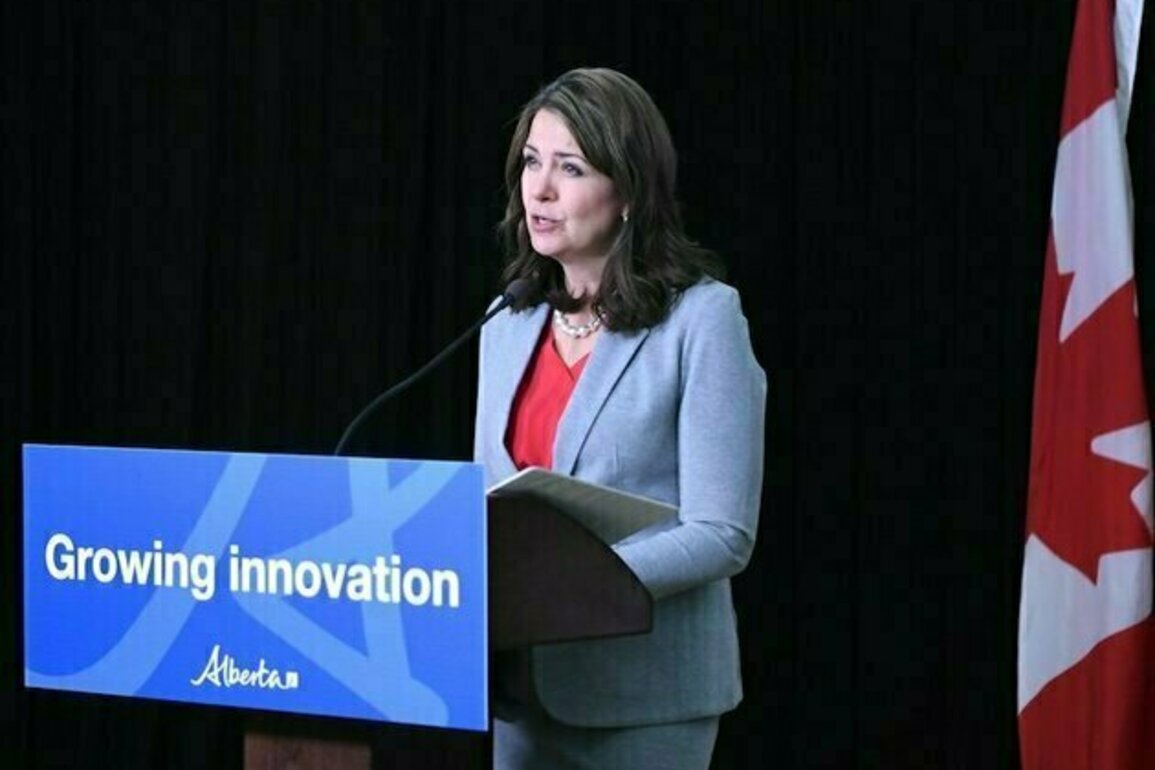 Alberta Premier Faces Raucous, Angry Town Hall on Province's Coal Policy