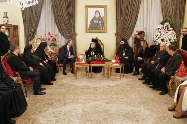 President al-Assad congratulates Christian denominations on Christmas