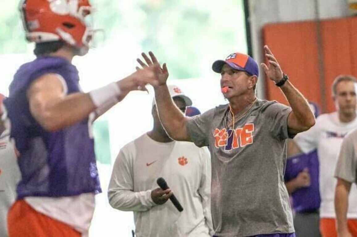 ACC Primer: Can Miami -- or Georgia Tech -- catch Clemson?