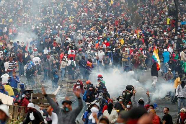 Ecuador Accuses Neighbor Venezuela of Fomenting Widespread Unrest