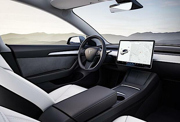 Tesla self-driving software now available in North America, says Musk