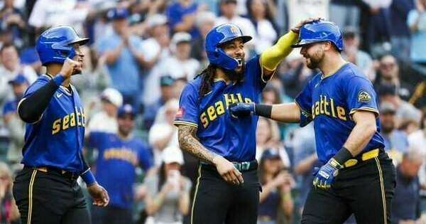 Carlos Correa's 10th-inning blast lifts Twins past Mariners