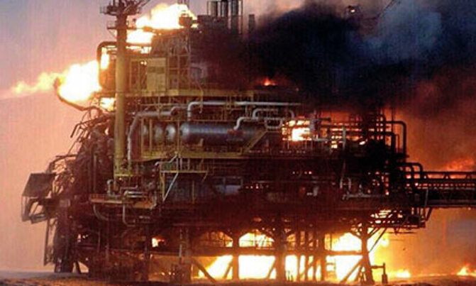 Four killed in fiery blast at Mexico oil rig Four killed in fiery blast at Mexico oil rig