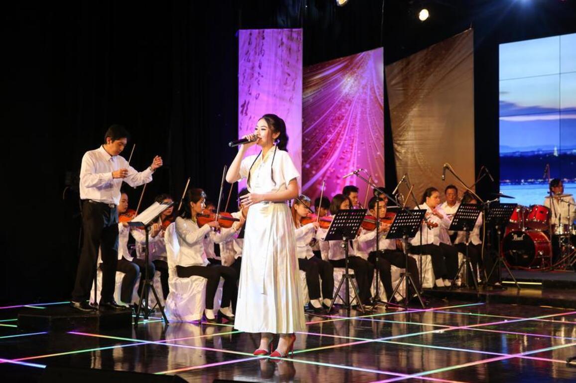 Poetry, song bridge cultures at China-Myanmar friendship event in Yangon