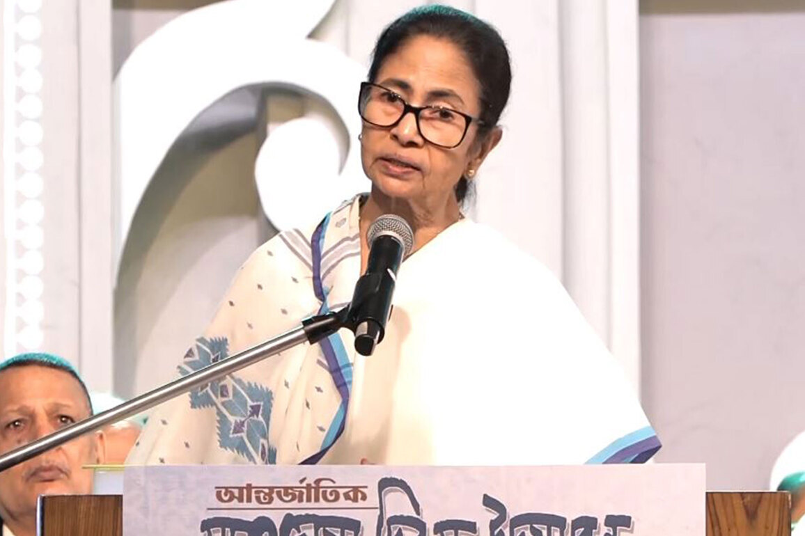 "Too greedy to control Bengal": Mamata Banerjee slams Centre, confers Bangabibhushan award on BJP's Anant Maharaj