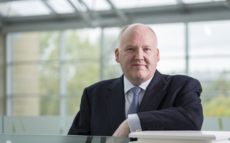 Royal London chair Kevin Parry departs