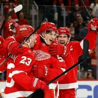 NHL roundup: Unlikely hero lifts Red Wings to 5th straight win