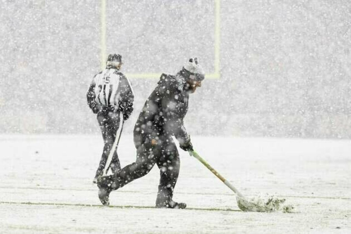 Typhoon conditions in Cleveland? Wild forecast for matchup of 1-5 teams