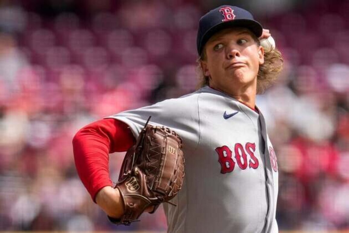 Feeling at home: Red Sox chase first series win in matchup vs. Padres
