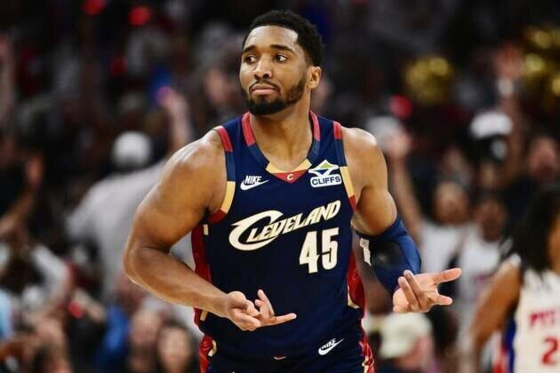 James Harden comes up clutch, as Cavs defeat Pistons
